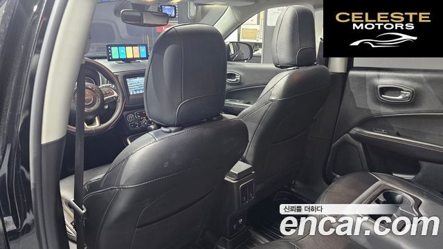 JEEP 22.4 AWD 2019 — photo 16 sur 30
