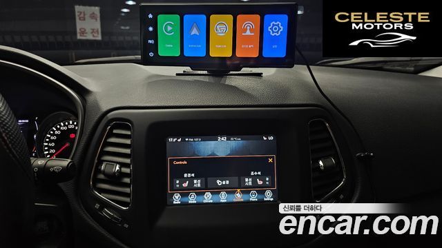 JEEP 22.4 AWD 2019 — photo 20 sur 30