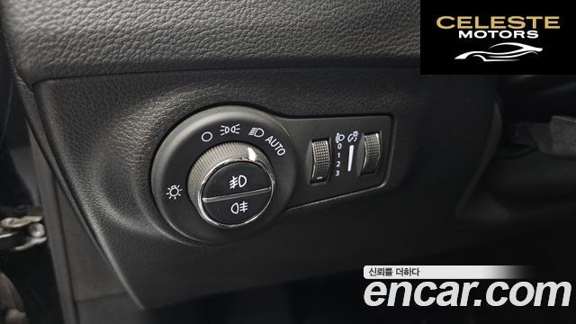 JEEP 22.4 AWD 2019 — photo 23 sur 30