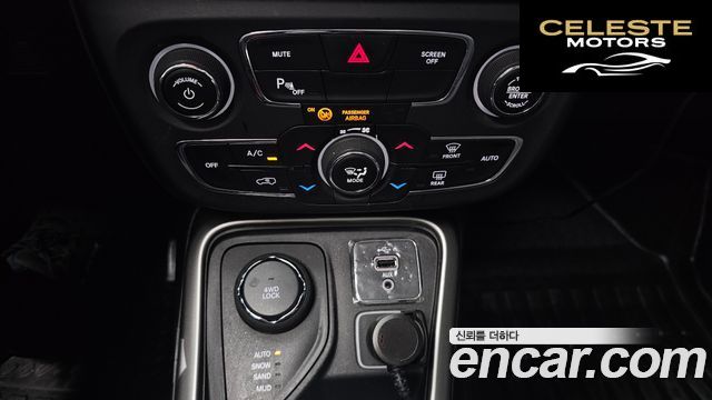 JEEP 22.4 AWD 2019 — photo 29 sur 30