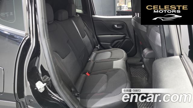 JEEP 2.0 AWD 2018 — photo 18 sur 30
