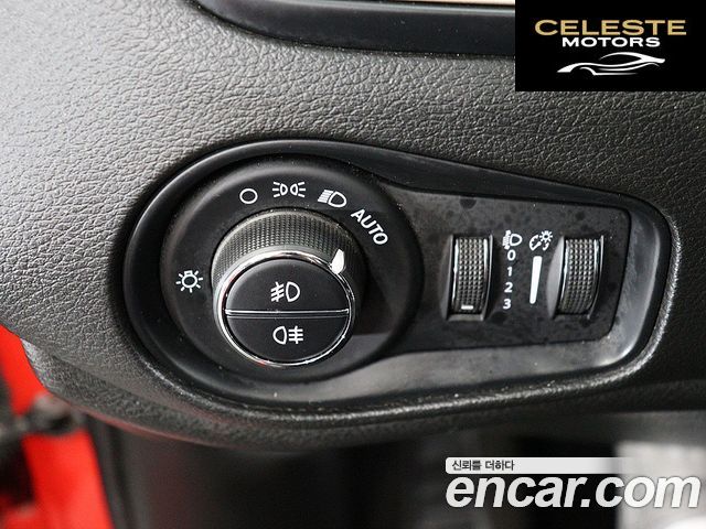 JEEP 2.0 AWD 2017 — photo 12 sur 26