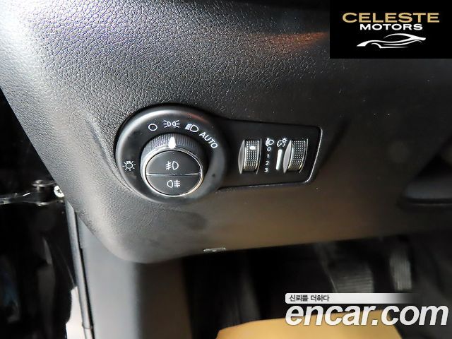 JEEP 22.4 Limited AWD 2022 — photo 13 sur 26