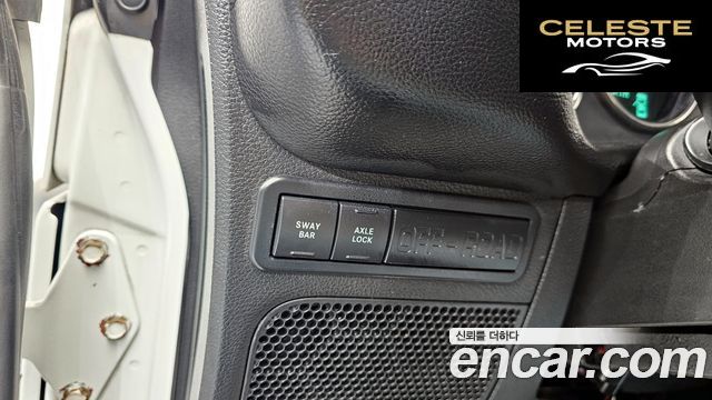 JEEP (JK) 2.8 4portes 2013 — photo 16 sur 20
