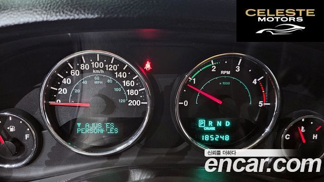 JEEP (JK) 2.8 4portes 2013 — photo 8 sur 20