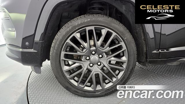 JEEP 2S2.4 AWD 2022 — photo 5 sur 36