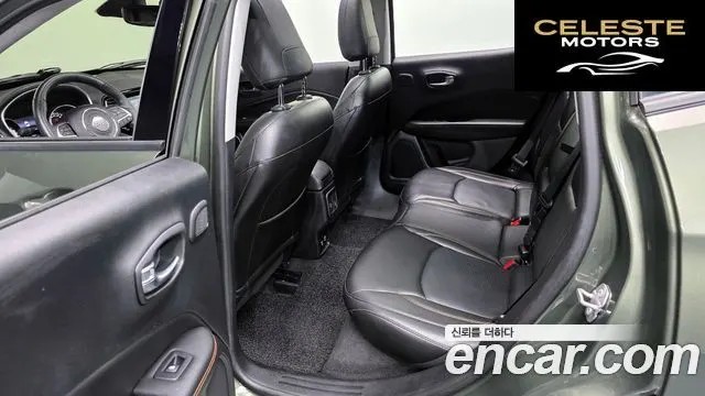 JEEP 22.4 Limited AWD 2018 — photo 18 sur 36