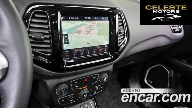 JEEP 22.4 Limited AWD 2018 — photo 20 sur 36