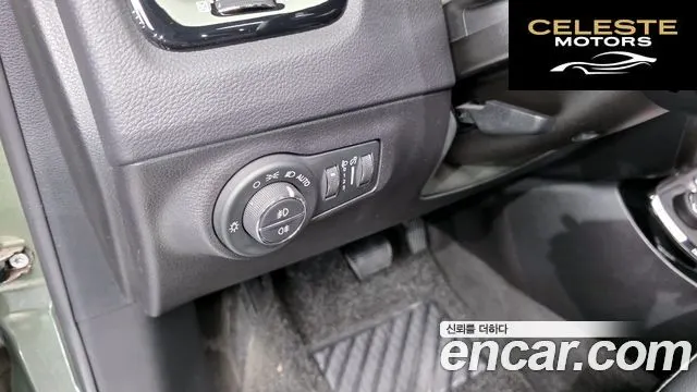 JEEP 22.4 Limited AWD 2018 — photo 26 sur 36