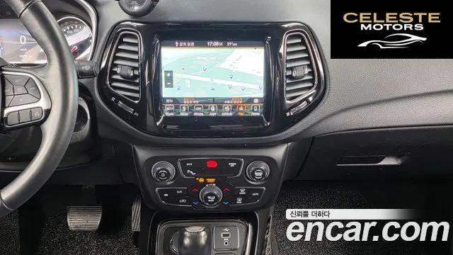 JEEP 22.4 Limited AWD 2019 — photo 20 sur 31