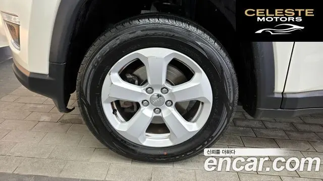 JEEP 22.4 Limited AWD 2019 — photo 5 sur 31