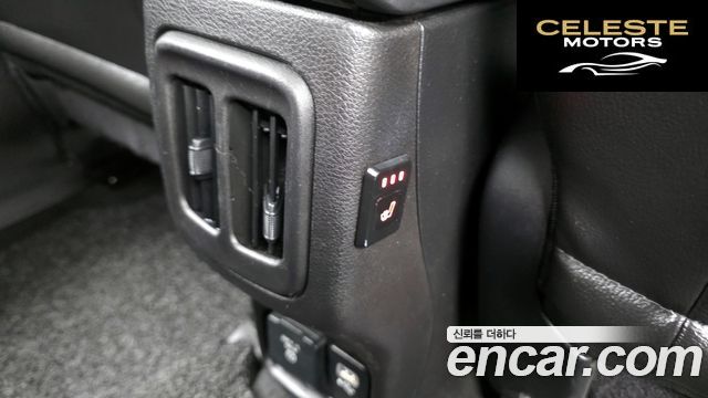 JEEP 22.4 Limited AWD 2019 — photo 28 sur 31
