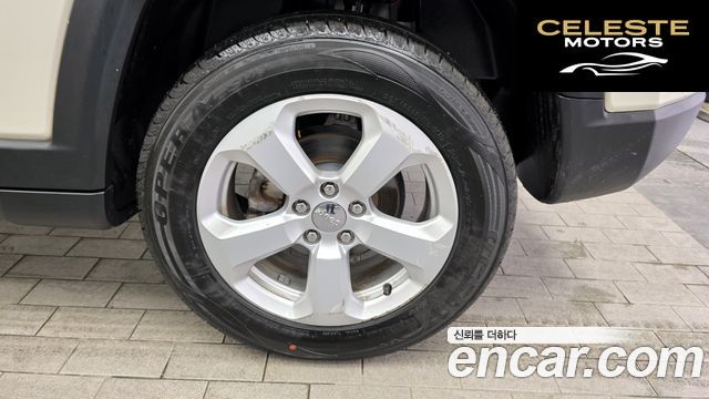 JEEP 22.4 Limited AWD 2019 — photo 7 sur 31