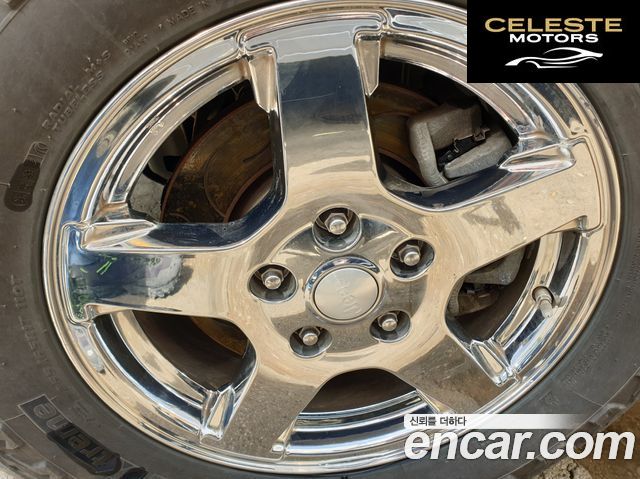 JEEP 5.7 2005 — photo 8 sur 20