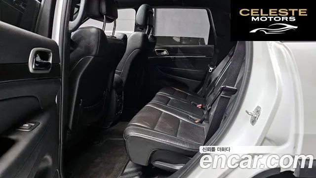 JEEP 3.6 Limited 2018 — photo 16 sur 30