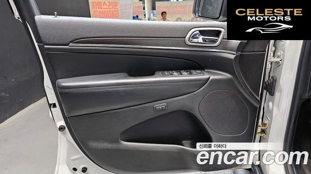 JEEP 3.6 Limited 2018 — photo 14 sur 30