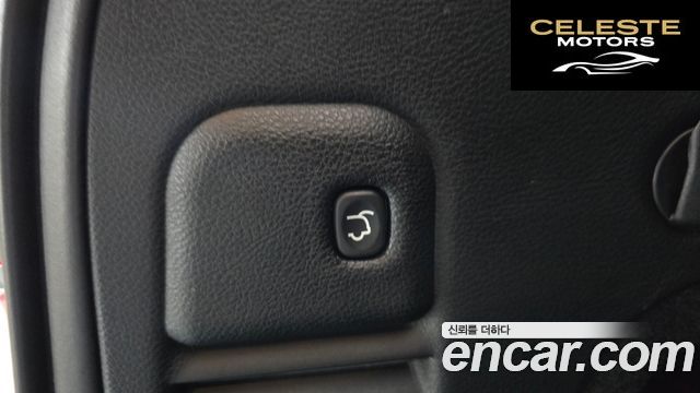 JEEP 3.6 Limited 2018 — photo 26 sur 30