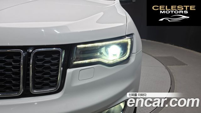 JEEP 3.6 Limited 2018 — photo 8 sur 30