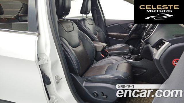 JEEP (KL) 2.2 Limited 4WD 2016 — photo 11 sur 20