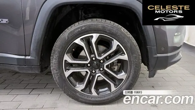 JEEP 22.4 Limited AWD 2022 — photo 7 sur 38