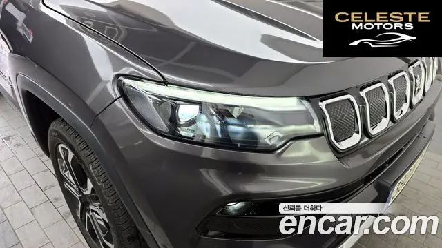 JEEP 22.4 Limited AWD 2022 — photo 8 sur 38