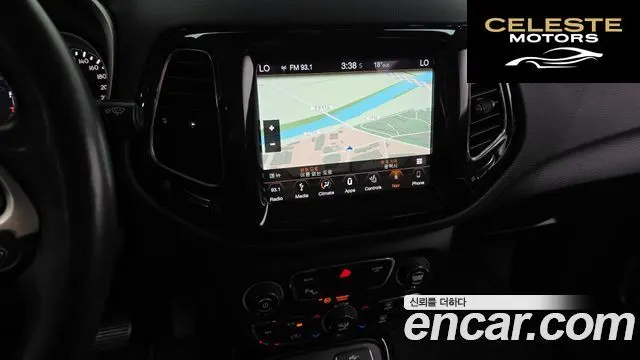 JEEP 22.4 Limited AWD 2019 — photo 20 sur 38