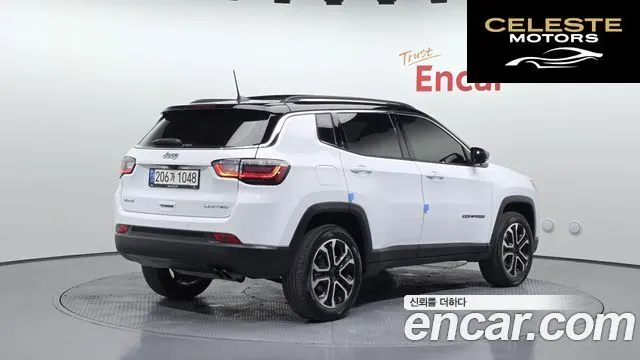 JEEP 22.4 Limited AWD 2022 — photo 2 sur 32