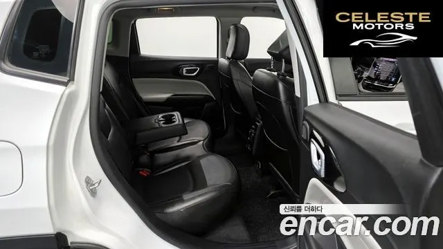 JEEP 22.4 Limited AWD 2022 — photo 29 sur 32