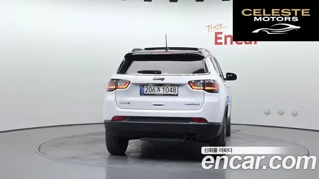 JEEP 22.4 Limited AWD 2022 — photo 4 sur 32