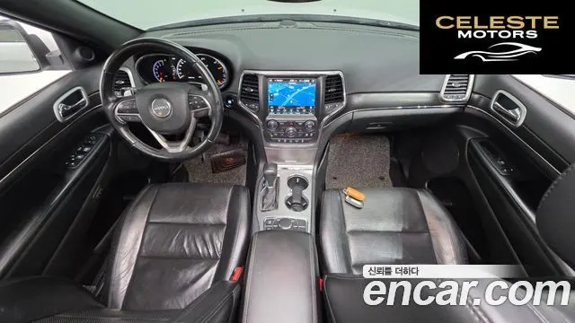 JEEP 3.6 Limited 2018 — photo 10 sur 32