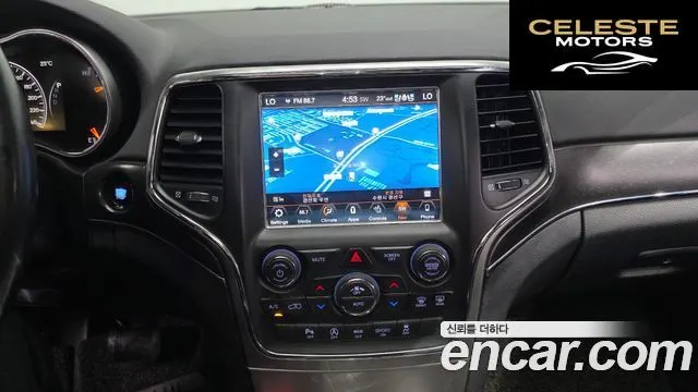 JEEP 3.6 Limited 2018 — photo 19 sur 32