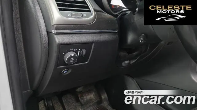 JEEP 3.6 Limited 2018 — photo 27 sur 32