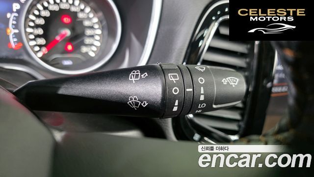 JEEP 22.4 Limited AWD 2018 — photo 29 sur 36