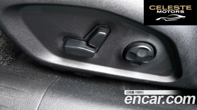JEEP 22.4 Limited AWD 2018 — photo 32 sur 36