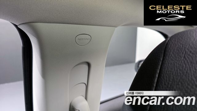 JEEP 22.4 Limited AWD 2018 — photo 33 sur 36