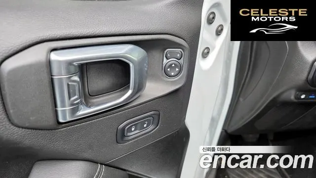 JEEP (JL) 2.0 4portes 4xe 2022 — photo 28 sur 35