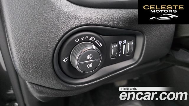 JEEP 2.4 Limited 2021 — photo 29 sur 32