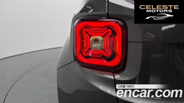 JEEP 2.4 Limited 2021 — photo 9 sur 32
