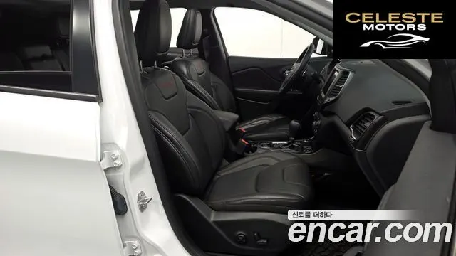 JEEP (KL) 3.2 AWD 2021 — photo 16 sur 36