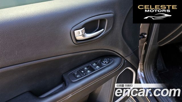 JEEP 22.4 AWD 2018 — photo 17 sur 20