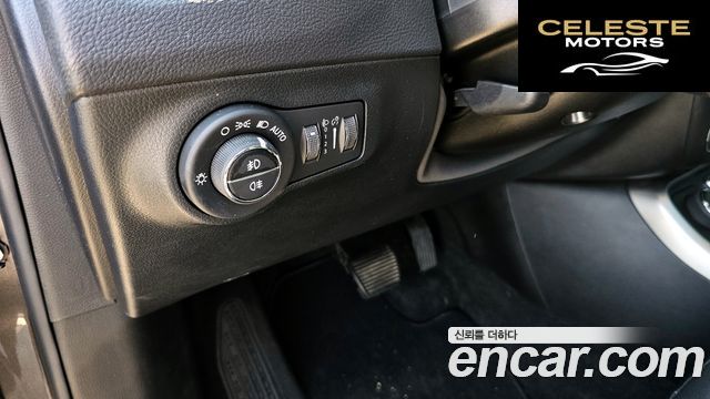 JEEP 22.4 AWD 2018 — photo 19 sur 20