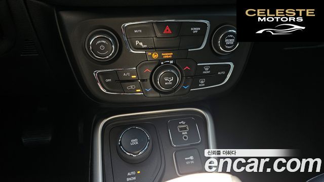 JEEP 22.4 AWD 2018 — photo 20 sur 20