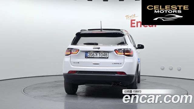 JEEP 22.4 Limited AWD 2022 — photo 4 sur 32