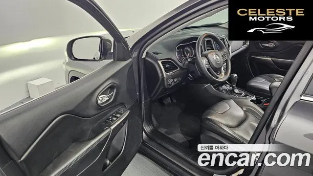 JEEP (KL) 2.4 High AWD 2019 — photo 13 sur 31