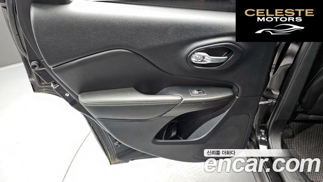 JEEP (KL) 2.4 AWD 2017 — photo 15 sur 30