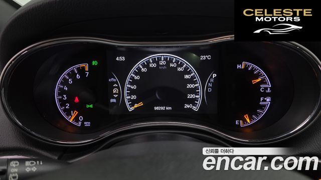 JEEP 3.6 Limited 2018 — photo 11 sur 32