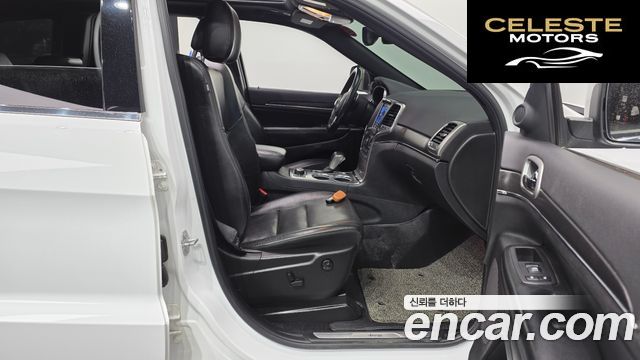 JEEP 3.6 Limited 2018 — photo 16 sur 32