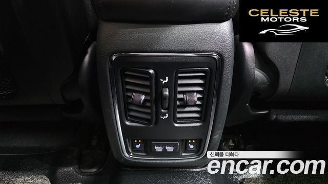 JEEP 3.6 Limited 2018 — photo 28 sur 32