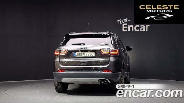 JEEP 22.4 Limited AWD 2022 — photo 4 sur 38