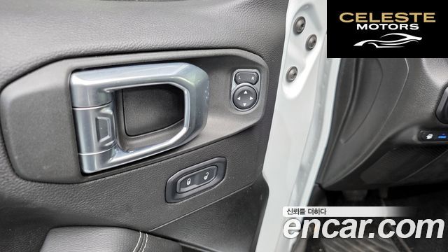 JEEP (JL) 2.0 4portes 4xe 2022 — photo 28 sur 35